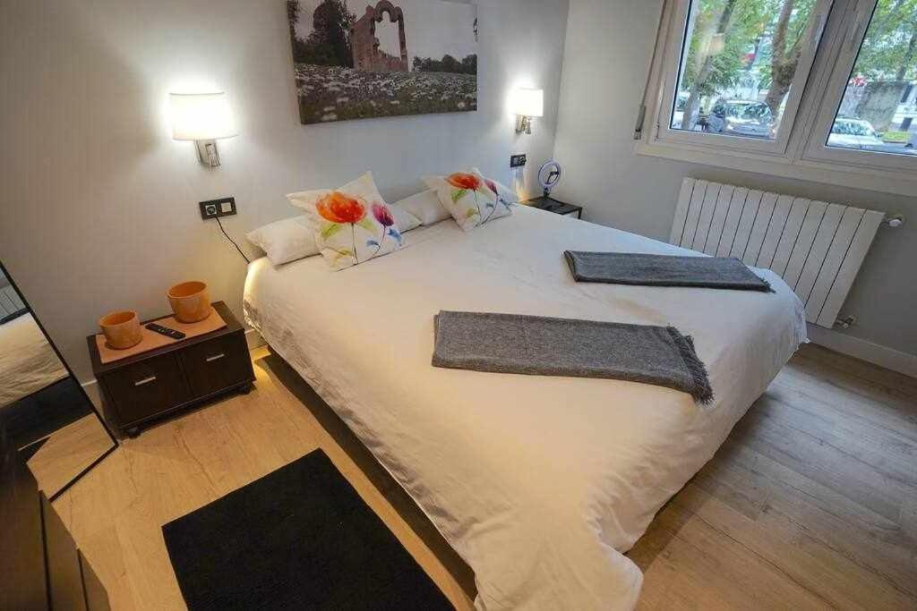 Apartamento Bilbao ciudad del mundo arte teletrabajo y ocio Exterior foto